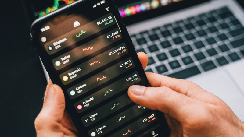 Melhore seu controle emocional no day trade usando robô trader